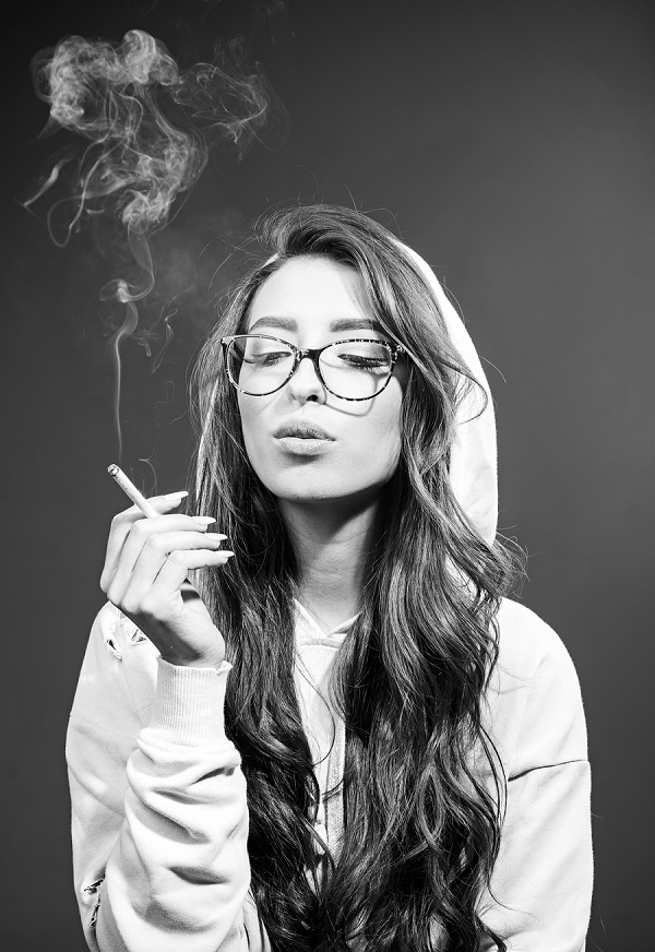 How does smoking affect oral health?